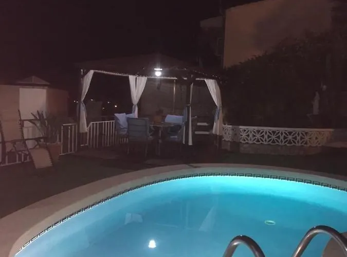 Maria